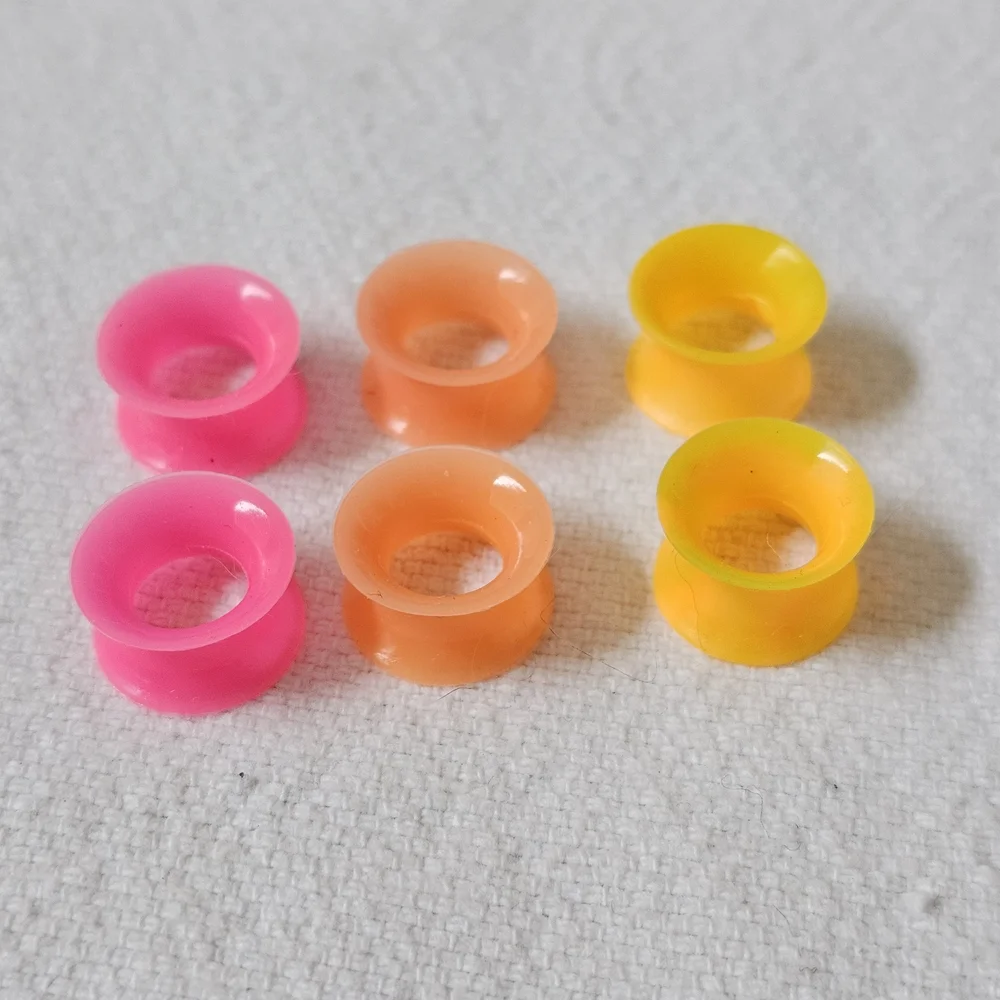 3 Pair 00G 10mm Silicone Ear Skin Flexible Flesh Tunnel Expander Stretch Gauge - Picture 2 of 5